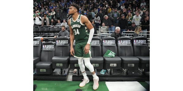 Najtužnija momčad u NBA-u ove sezone su Milwaukee Bucksi Najtužnija momčad u NBA-u ove sezone su Milwaukee Bucksi